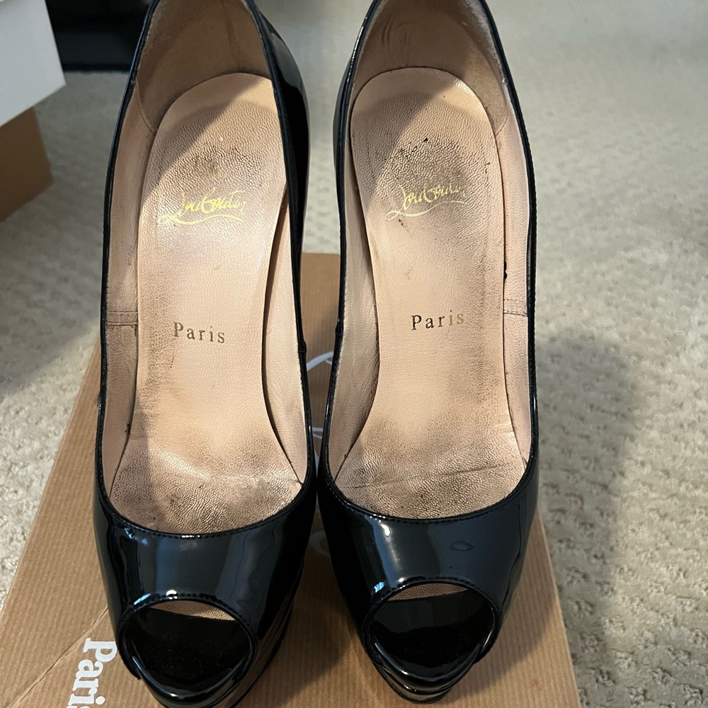 Christian Louboutin black patent leather lady peep 150 platform peep toe heel
